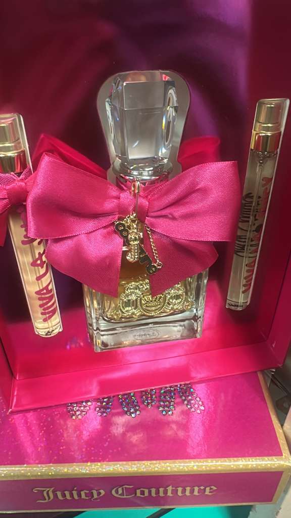 Juicy Couture con lazo