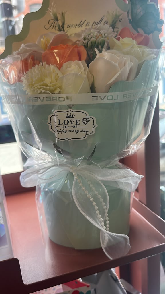 Arreglo de flores de jabón para regalo
